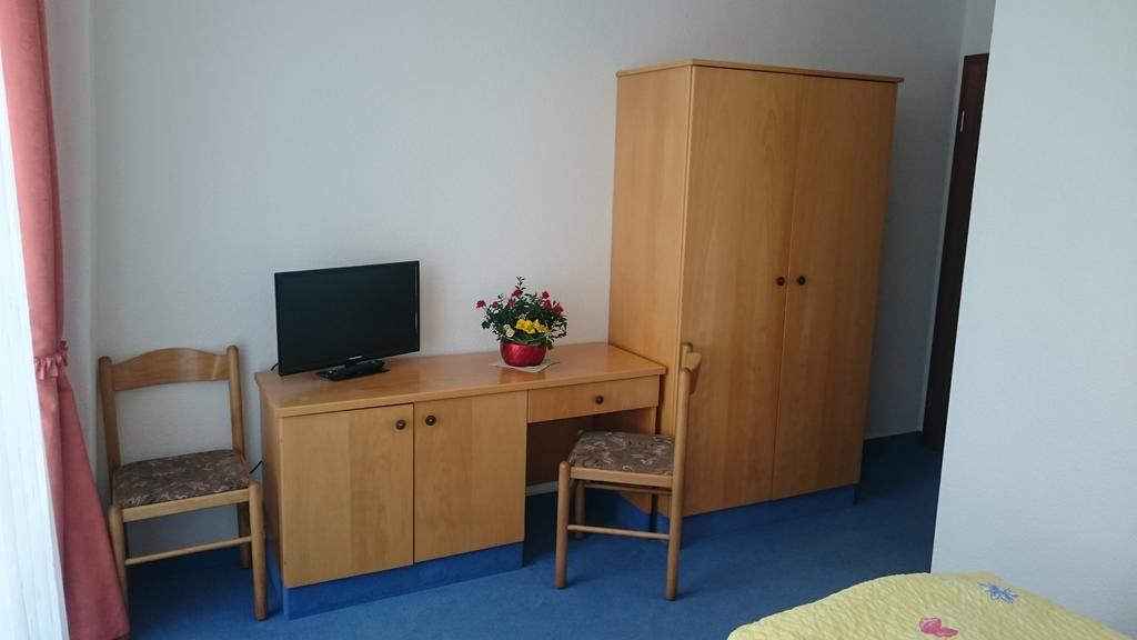 Pension Und Berggasthaus Kapellenstein Geyer Kamer foto