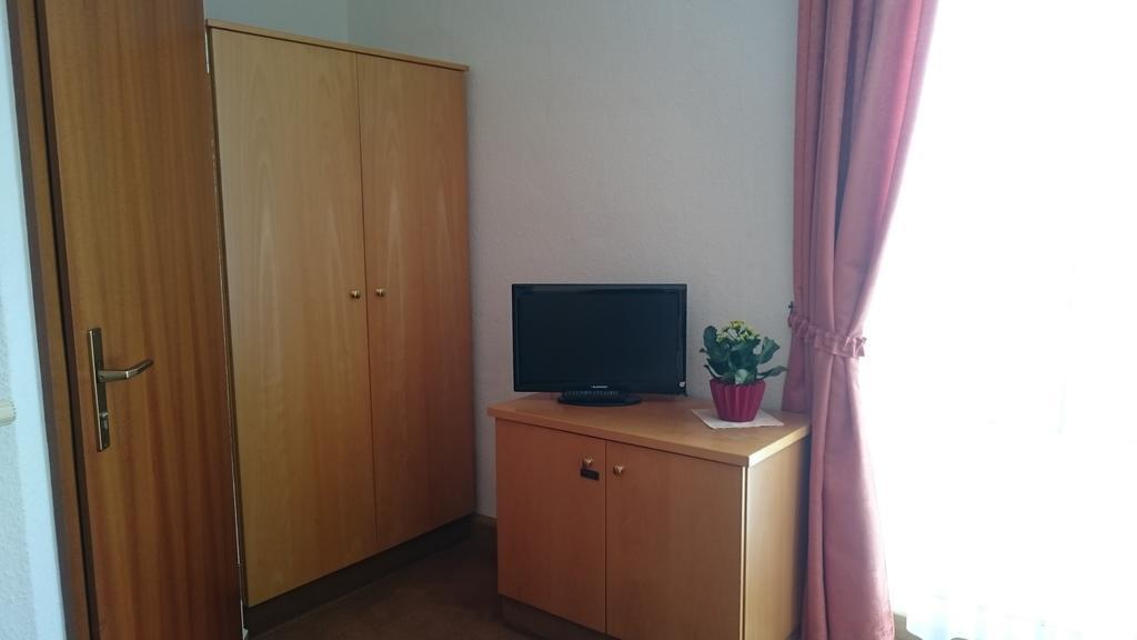 Pension Und Berggasthaus Kapellenstein Geyer Kamer foto
